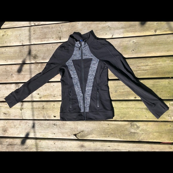 Ivivva black and grey kids zip up jacket - Picture 2 of 3